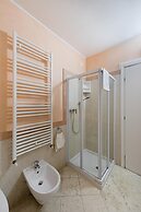 Residenza Miralago With Pool - Two-bedroom With Terrace