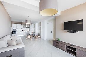 Residenza Miralago With Pool - Two-bedroom With Terrace