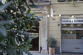 Elegant Studio in the City Center by Wonderful Italy