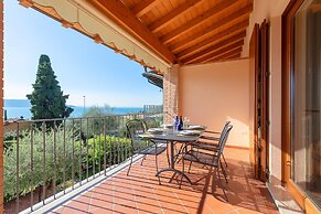 Le Olive 8 4 Apartment by Wonderful Italy