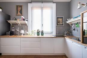 Massarenti 406 Elegant Apartment by Wonderful Italy