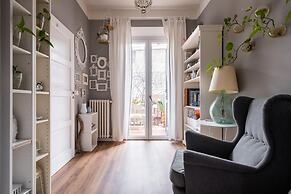 Massarenti 406 Elegant Apartment by Wonderful Italy