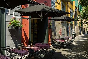 Apartment in the Heart of Nightlife by Wonderful Italy