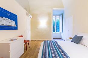 Apartment in the Heart of Nightlife by Wonderful Italy