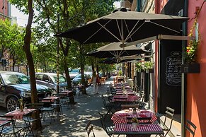 Apartment in the Heart of Nightlife by Wonderful Italy