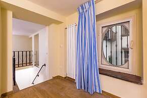 Apartment in the Heart of Nightlife by Wonderful Italy