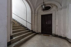 Apartment in the Heart of Nightlife by Wonderful Italy