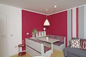 San Sivino 42 con Piscina by Wonderful Italy