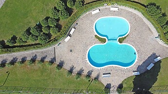 San Sivino 42 con Piscina by Wonderful Italy