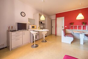 San Sivino 42 con Piscina by Wonderful Italy