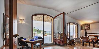 Stunning Sea View Apartment With Terrace in Camogli by Wonderful Italy