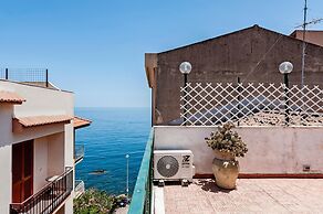 Sunrise Apartment II by Wonderful Italy