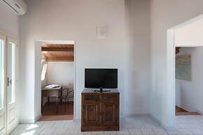 Aretusa Apartment With Terrace