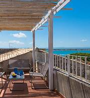 Aretusa Apartment With Terrace