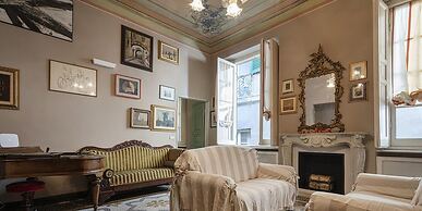 Fancy Apartment in Palazzo Grimaldi by Wonderful Italy