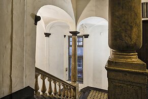 Fancy Apartment in Palazzo Grimaldi by Wonderful Italy