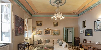Fancy Apartment in Palazzo Grimaldi by Wonderful Italy
