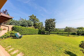 Casa Alba con Giardino by Wonderful Italy