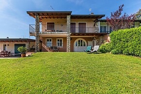 Casa Alba con Giardino by Wonderful Italy