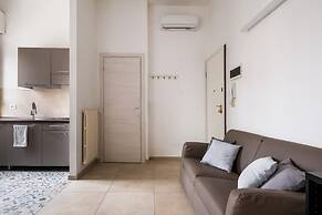 Palazzina Carracci - Appartamento Inoki Ali