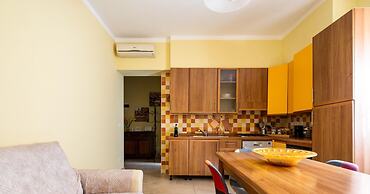 San Donato Cozy Apartment by Wonderful Italy