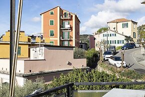 Homey Seaview Apartment by Wonderful Italy