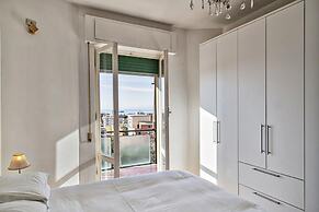 Homey Seaview Apartment by Wonderful Italy