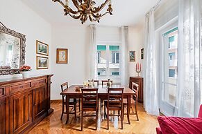 I Fiori 3 16 Apartment by Wonderful Italy