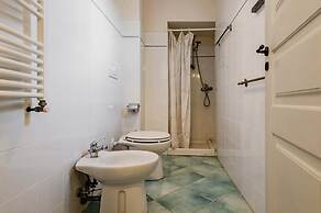 Gli Iris - Appartamento con 2 Camere da Letto by Wonderful Italy