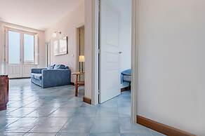 Gli Iris - Appartamento con 2 Camere da Letto by Wonderful Italy