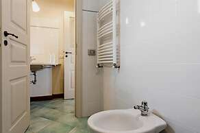 Gli Iris - Appartamento con 2 Camere da Letto by Wonderful Italy