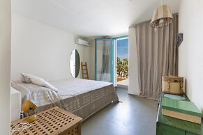 Villa Torre Guaceto con Piscina by Wonderful Italy