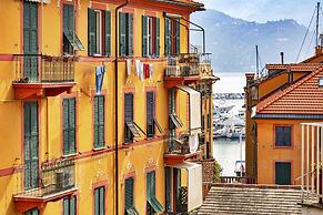 A due Passi dal Porto di Santa Margherita Ligure by Wonderful Italy