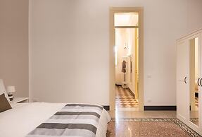 Casa Rorr nei Pressi di Via Roma by Wonderful Italy