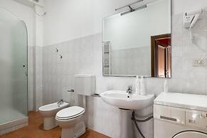 Giorgi Homes - Easy Apartment by Wonderful Italy