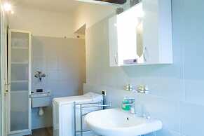 Casa Garisenda by Wonderful Italy