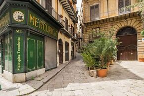 Nice Apartment in Palazzo Vatticani