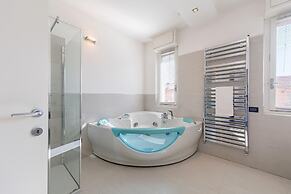 I Tulipani B5 Apartment by Wonderful Italy