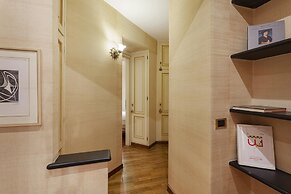 La Finestra sul Cortile di Via Roma by Wonderful Italy