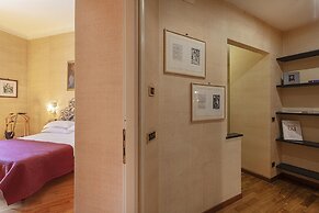 La Finestra sul Cortile di Via Roma by Wonderful Italy