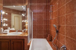 La Finestra sul Cortile di Via Roma by Wonderful Italy