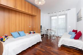 Studio con Terrazzo nei Pressi Dell Universit by Wonderful Italy