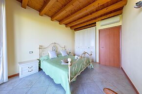 Villa Venezia PT5 Apartment by Wonderful Italy