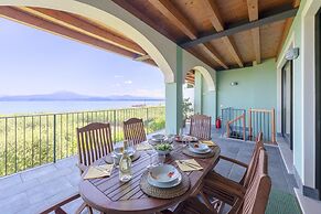 Villa Venezia PT5 Apartment by Wonderful Italy