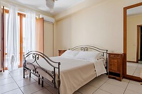 Sunrise Apartment I by Wonderful Italy