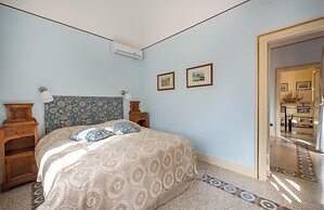 Casa d Arte Ugdulena With Terrace and Pool