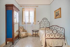 Casa d Arte Ugdulena With Terrace and Pool