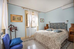 Casa d Arte Ugdulena With Terrace and Pool