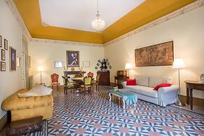 Casa d Arte Ugdulena With Terrace and Pool