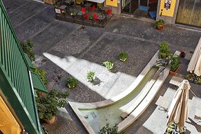 Boutique Apartment in Via Roma by Wonderful Italy